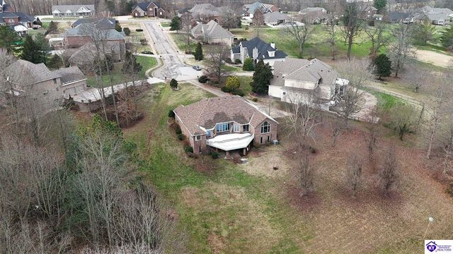 907 Spyglass Circle, Vine Grove, KY 40175