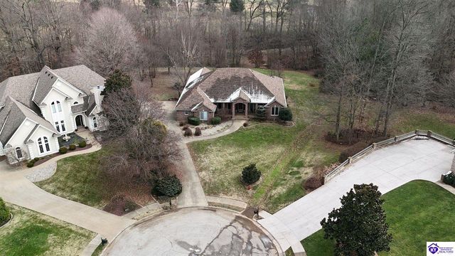 907 Spyglass Circle, Vine Grove, KY 40175