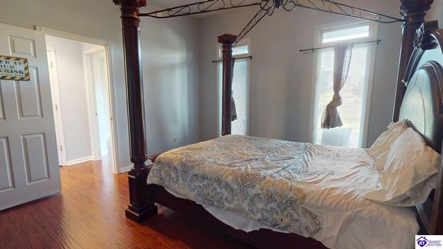907 Spyglass Circle, Vine Grove, KY 40175