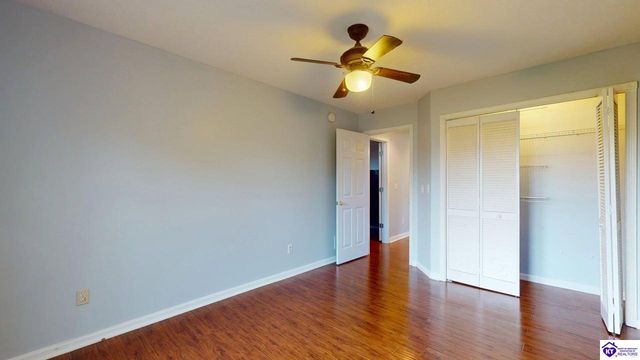 907 Spyglass Circle, Vine Grove, KY 40175