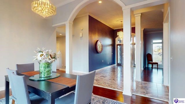 907 Spyglass Circle, Vine Grove, KY 40175