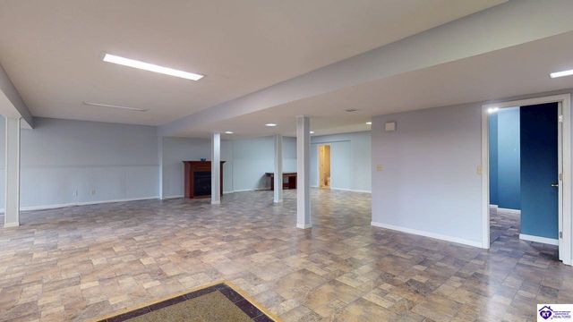 907 Spyglass Circle, Vine Grove, KY 40175