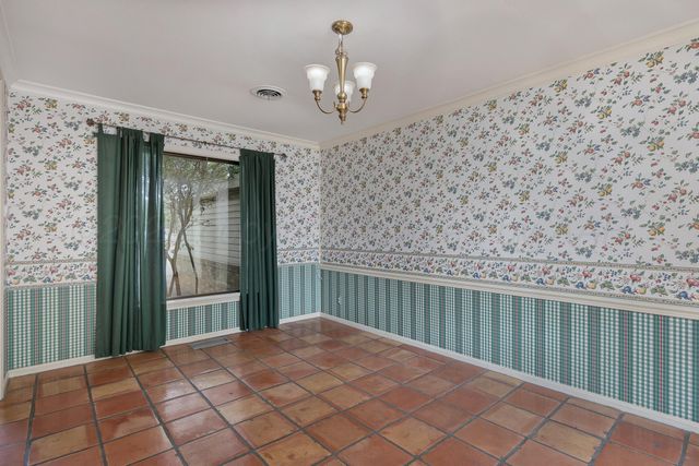1213 S BRYAN Street, Amarillo, TX 79102
