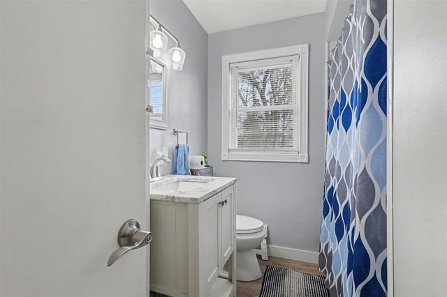 1160 Oakwood Drive, Jenison, MI 49428