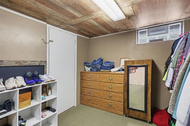 1160 Oakwood Drive, Jenison, MI 49428