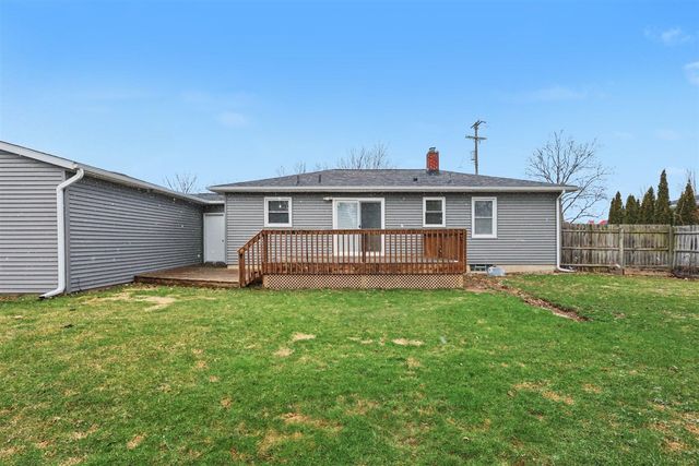 1160 Oakwood Drive, Jenison, MI 49428