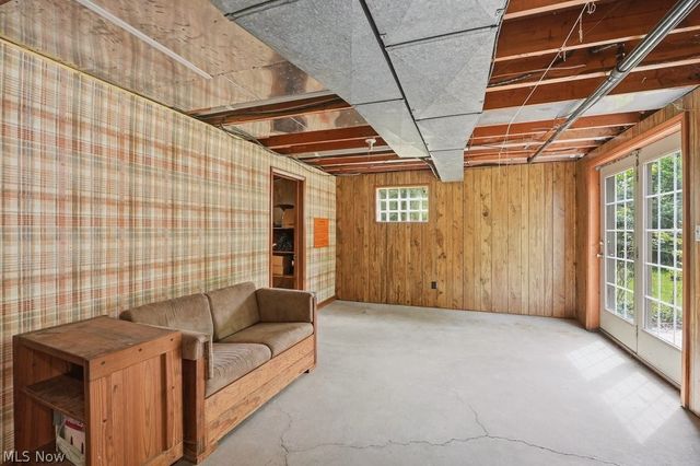 838 Glencrest Road, Northfield, OH 44067