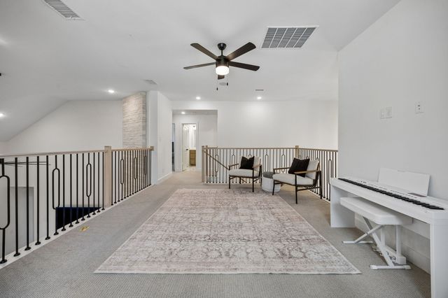 708 Bluestem Drive, Aubrey, TX 76227