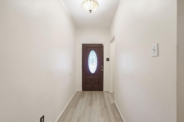 6911 River Road, Richmond, TX 77469