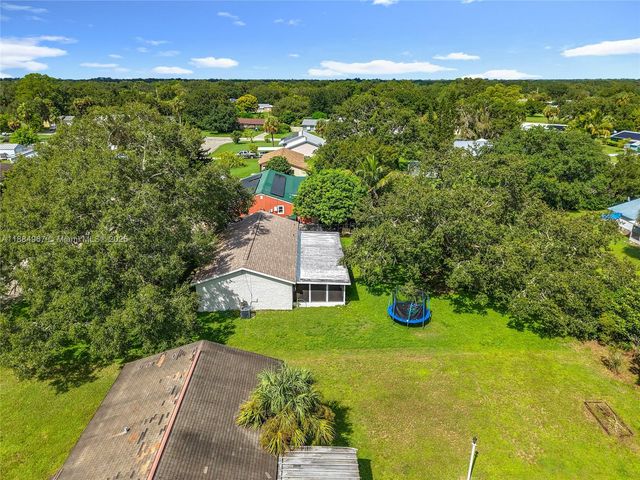 4006 Beaumont Lane, La Belle, FL 33935