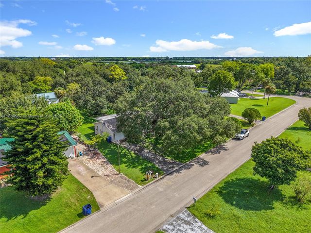 4006 Beaumont Lane, La Belle, FL 33935