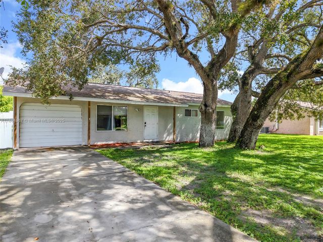 4006 Beaumont Lane, La Belle, FL 33935