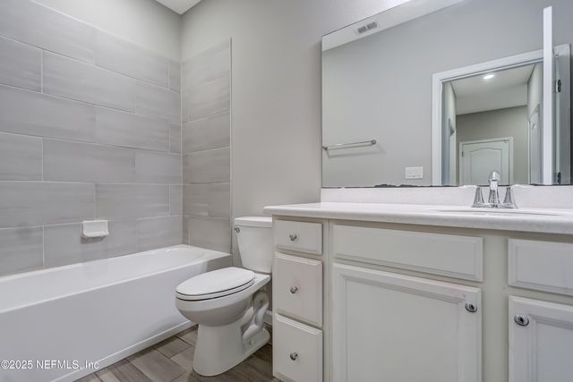 10167 PAVNES CREEK Drive, Jacksonville, FL 32222