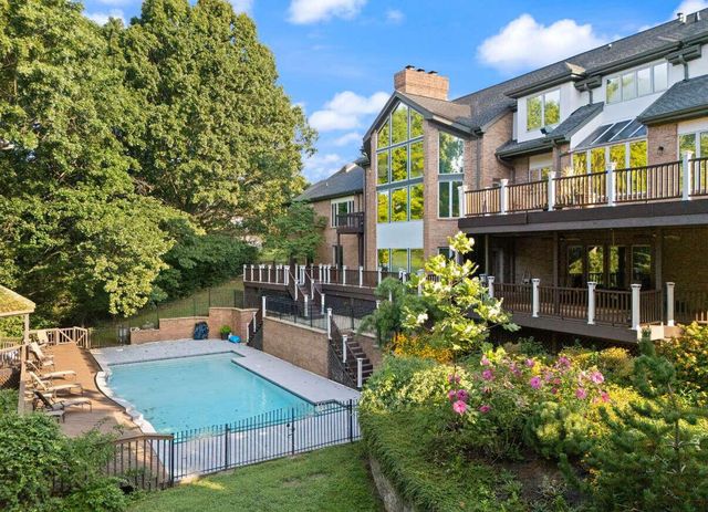 2021 Edenderry Drive, Fort Mitchell, KY 41017