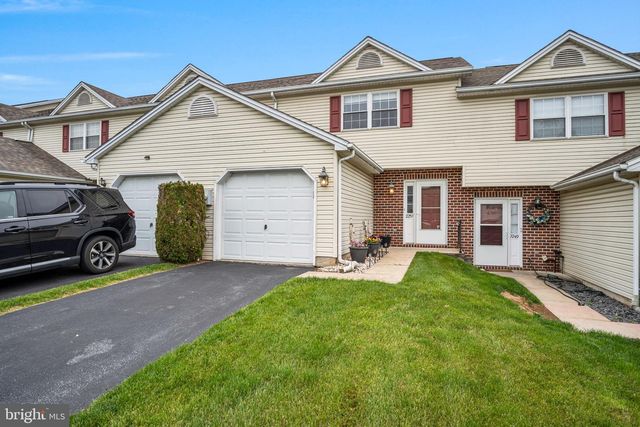 7251 HUNTINGDON ST, Harrisburg, PA 17111