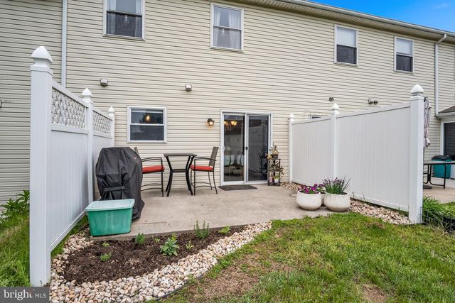 7251 HUNTINGDON ST, Harrisburg, PA 17111