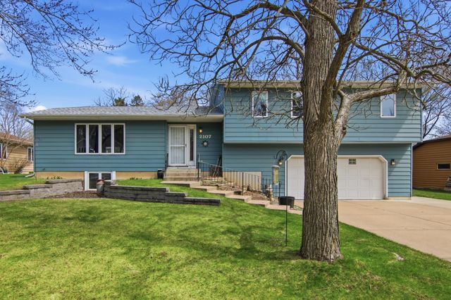2107 15th Street, Eau Claire, WI 54703