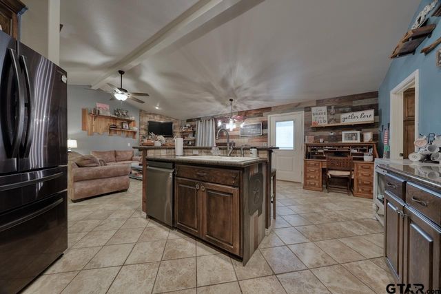 452 Wildcat Drive, Winona, TX 75792