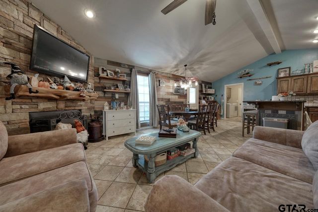 452 Wildcat Drive, Winona, TX 75792