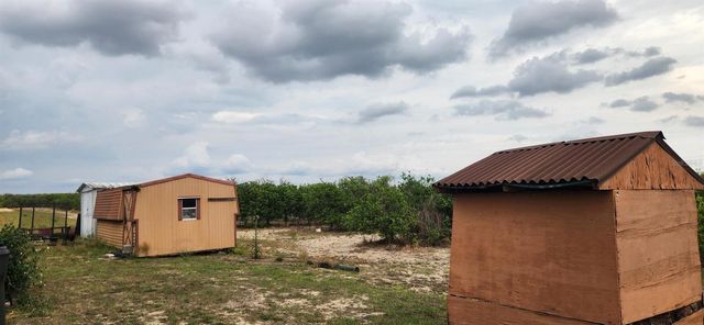 1943 HUNT BROTHERS RD, Lake Wales, FL 33898