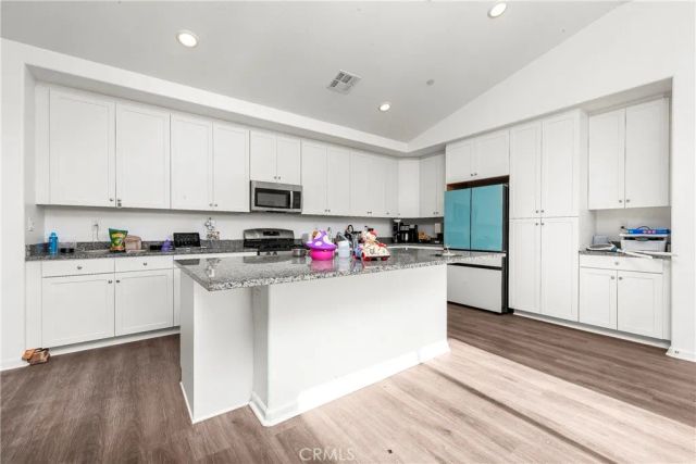 45061 Floral Vista, Lancaster, CA 93536