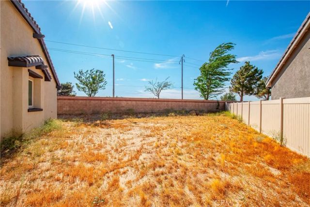 45061 Floral Vista, Lancaster, CA 93536
