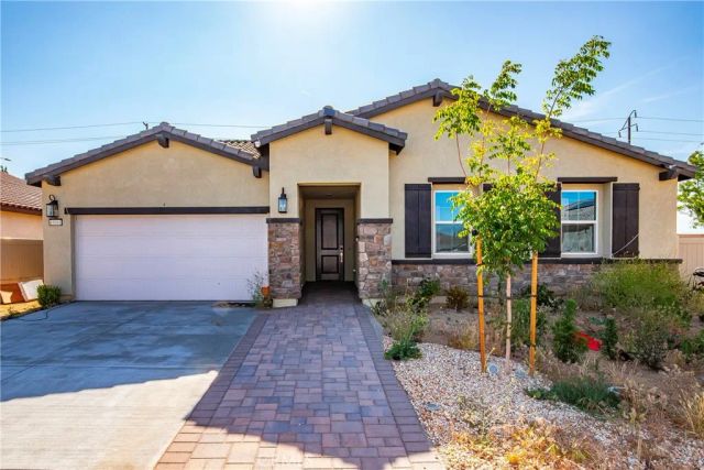 45061 Floral Vista, Lancaster, CA 93536