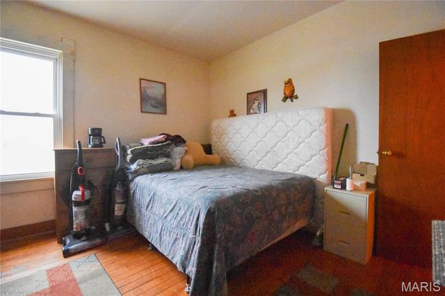 200 W Garrison Street, Gillespie, IL 62033