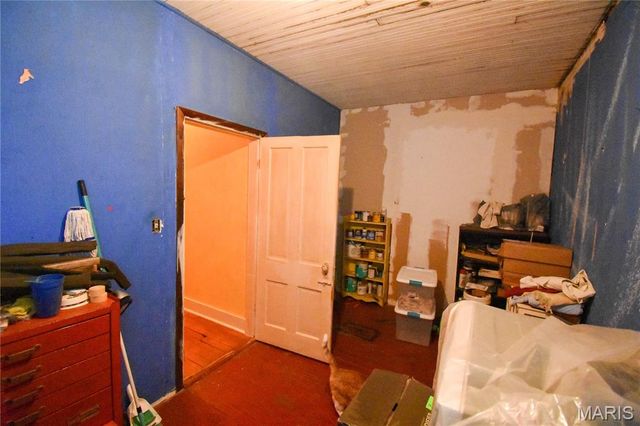 200 W Garrison Street, Gillespie, IL 62033