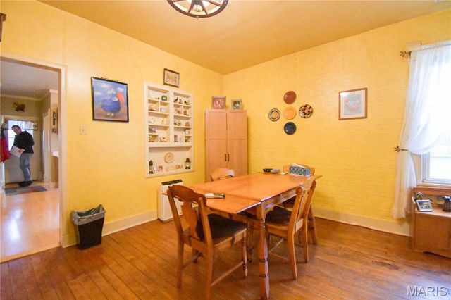 200 W Garrison Street, Gillespie, IL 62033