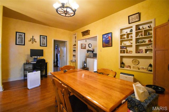 200 W Garrison Street, Gillespie, IL 62033