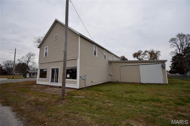 200 W Garrison Street, Gillespie, IL 62033