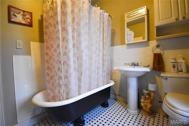 200 W Garrison Street, Gillespie, IL 62033