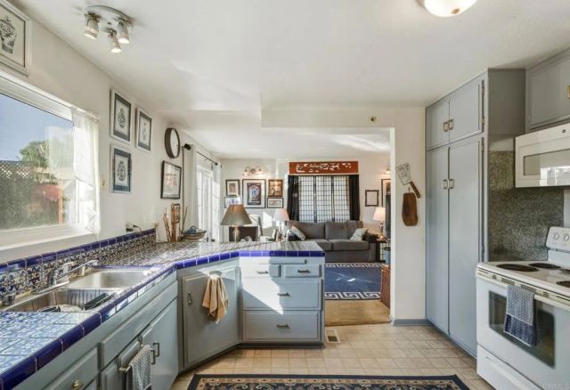 1038 8th Street, Imperial Beach, CA 91932