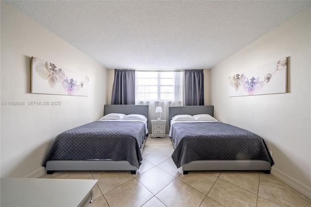 19370 Collins Avenue 407, Sunny Isles Beach, FL 33160