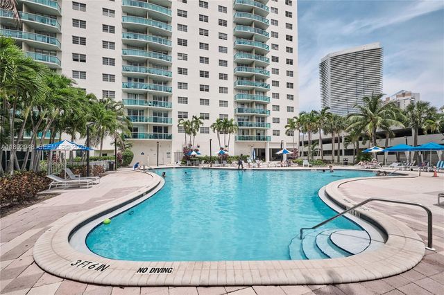 19370 Collins Avenue 407, Sunny Isles Beach, FL 33160