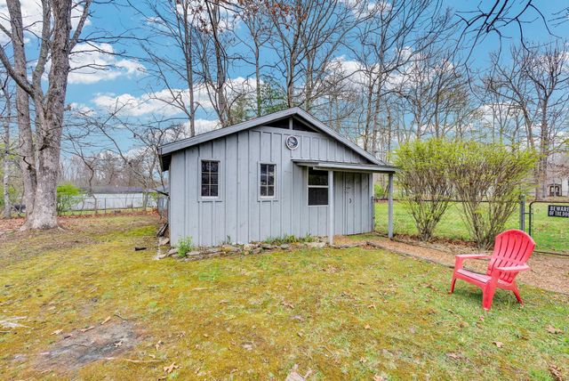 2142 Keno Dr, Crossville, TN 38572