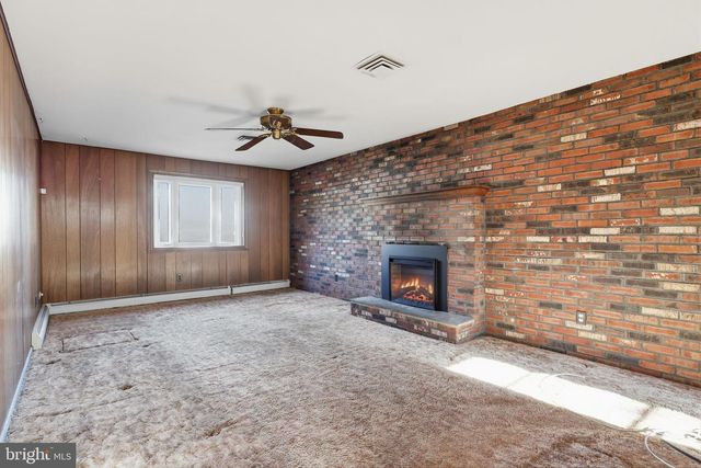 1448 HOLLYWOOD AVE, Langhorne, PA 19047