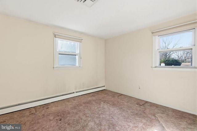 1448 HOLLYWOOD AVE, Langhorne, PA 19047