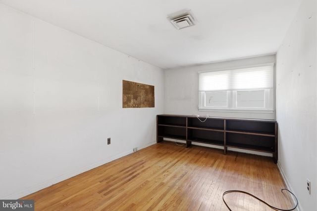 1448 HOLLYWOOD AVE, Langhorne, PA 19047