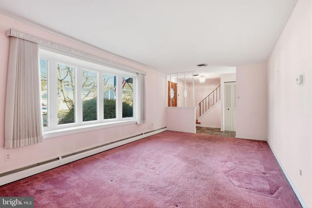 1448 HOLLYWOOD AVE, Langhorne, PA 19047