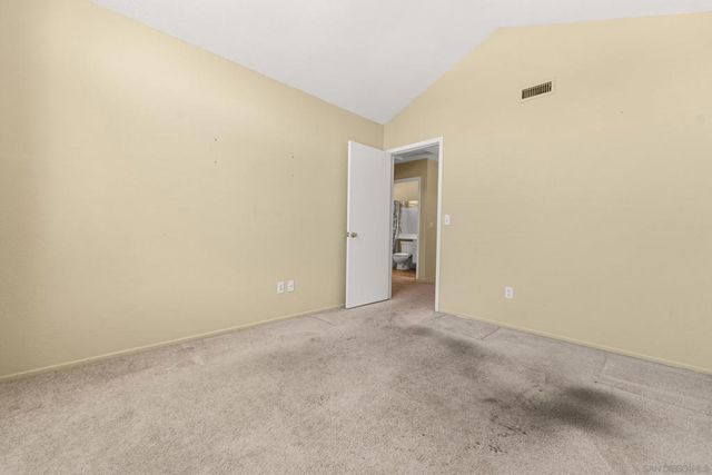 1813 Avenida Segovia, Oceanside, CA 92056