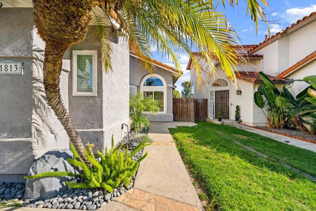 1813 Avenida Segovia, Oceanside, CA 92056