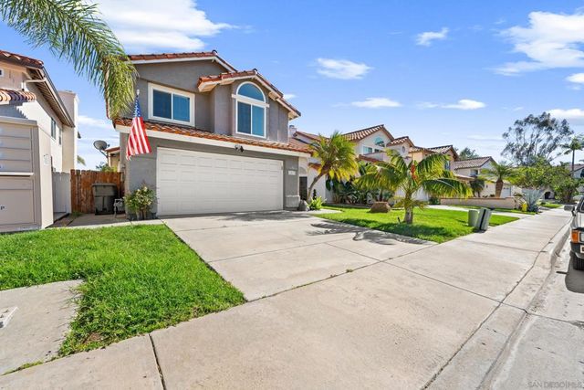 1813 Avenida Segovia, Oceanside, CA 92056