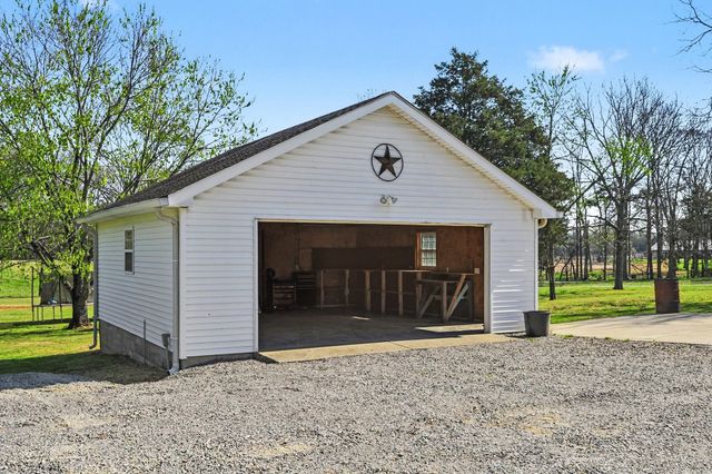 289 Vesta Rd, Lebanon, TN 37090