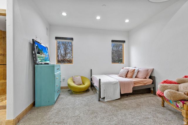 98 BRIDGE RD, Rockville, UT 84763