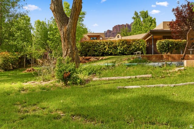 98 BRIDGE RD, Rockville, UT 84763