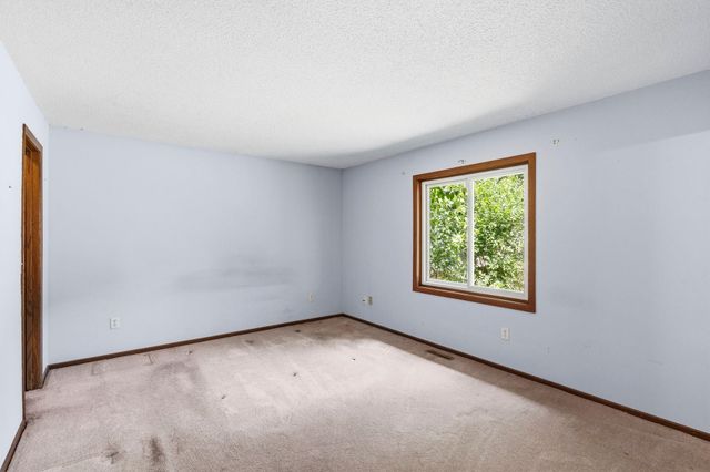 11971 Chisholm Street NE, Blaine, MN 55449