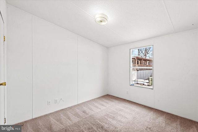 22 CLEARVIEW LN, Stafford, VA 22554