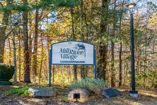 750 Whittenton St 1021, Taunton, MA 02780